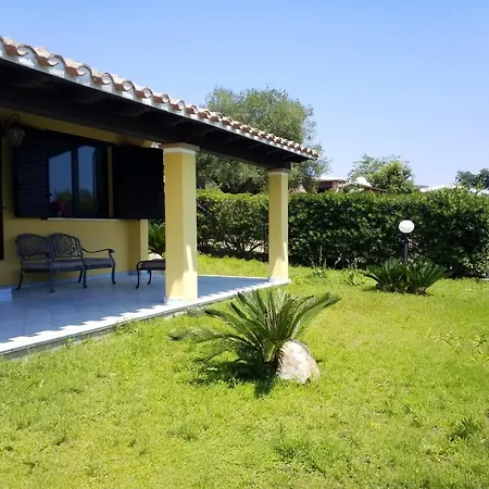 Villa Azzurra Nel Centro Di Costa Rei Exterior photo